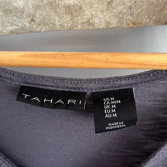 Cold-shoulder shirt - Picture 3 of 4